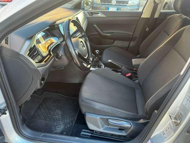 Volkswagen Polo VI 5p 1.0 tgi Highline R-LINE 90cv my19