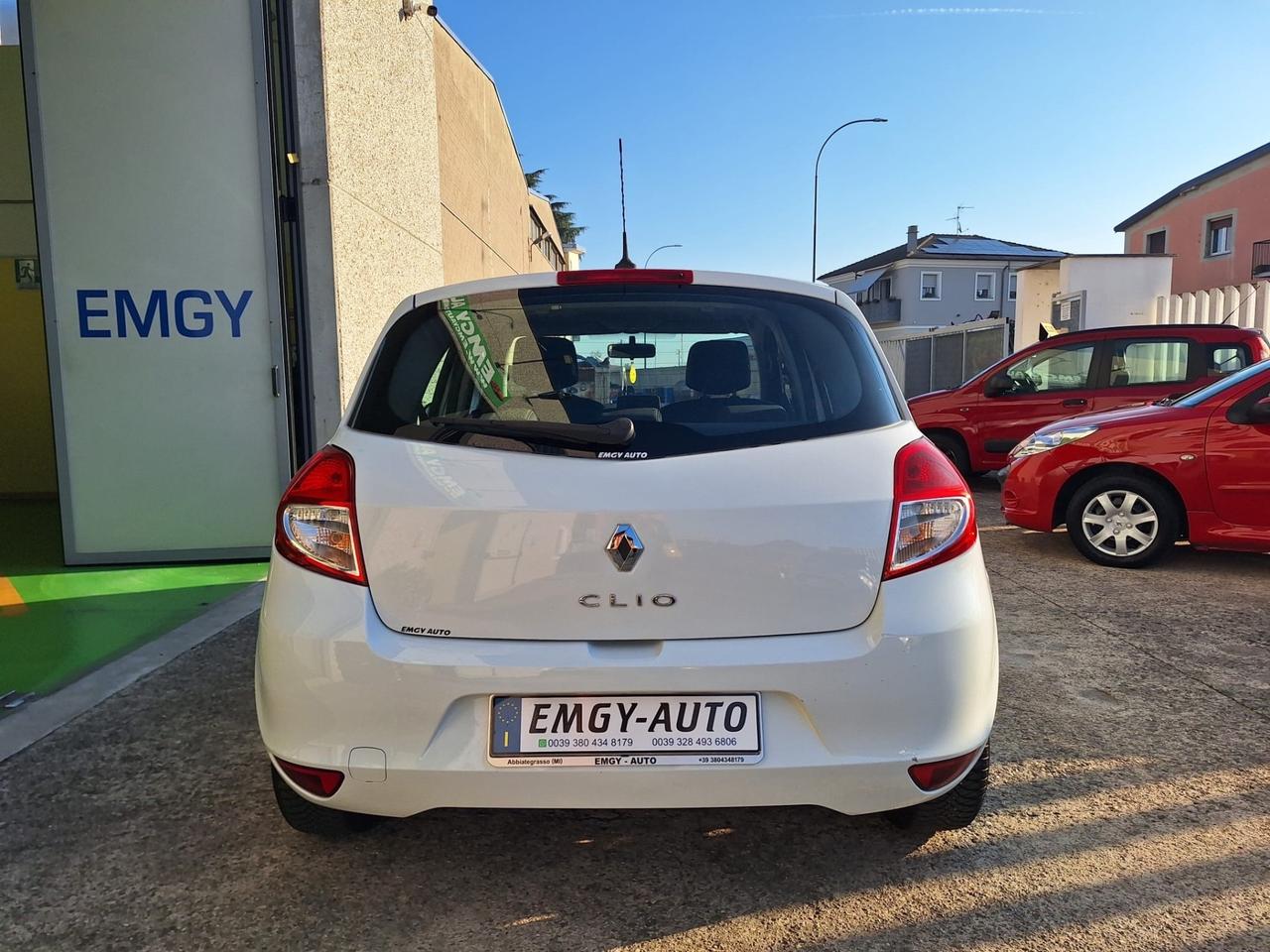Renault Clio 1.2 16V 5 porte Dynamique