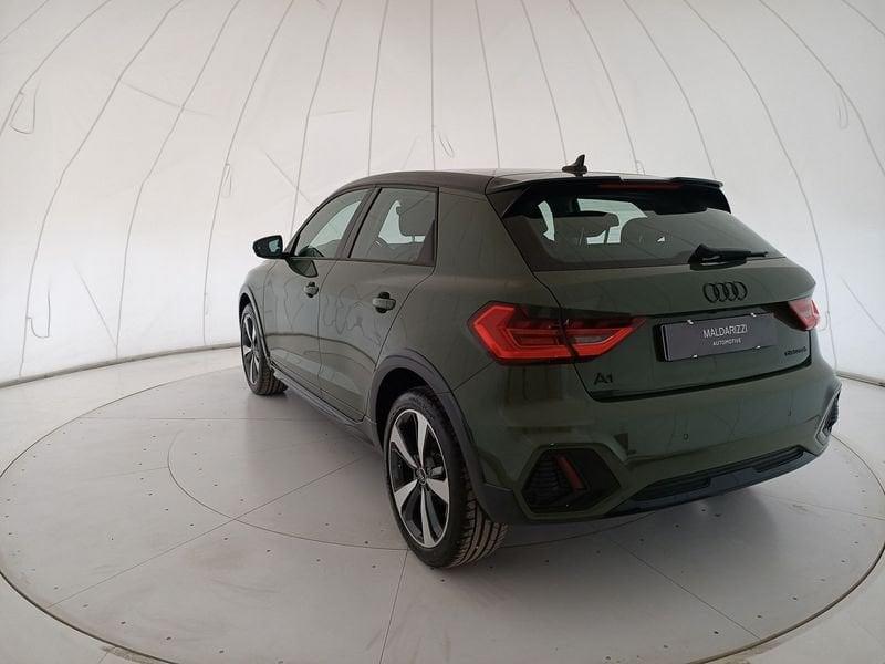 Audi A1 II 2022 Allstreet allstreet 30 1.0 tfsi Identity Contrast 116cv