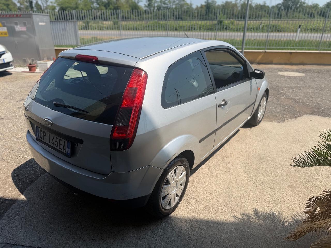 Ford Fiesta 1.2 16V 3p. Zetec