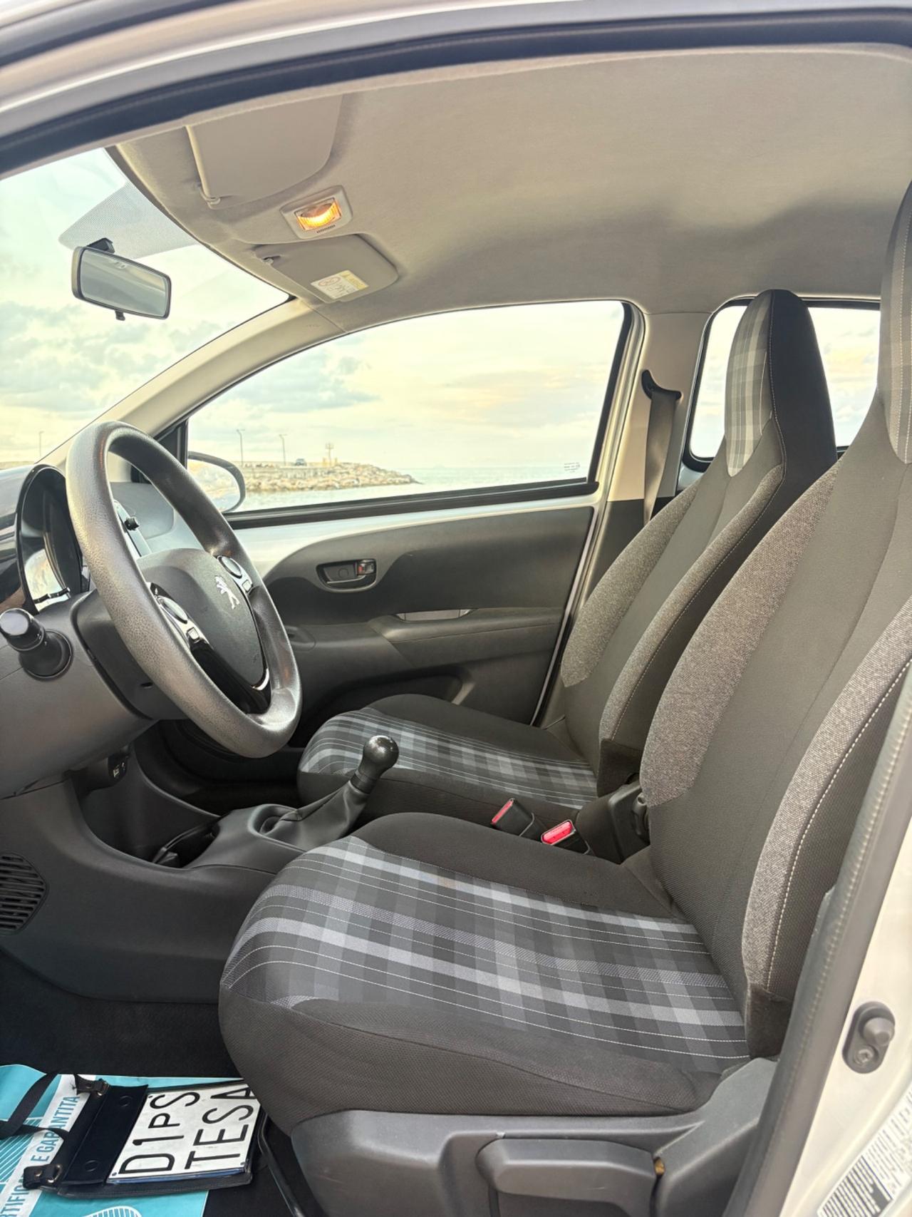 Peugeot 108 VTi 72 5 porte Allure
