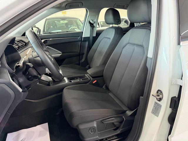 AUDI Q3 SPB 35 TDI S tronic Business Plus