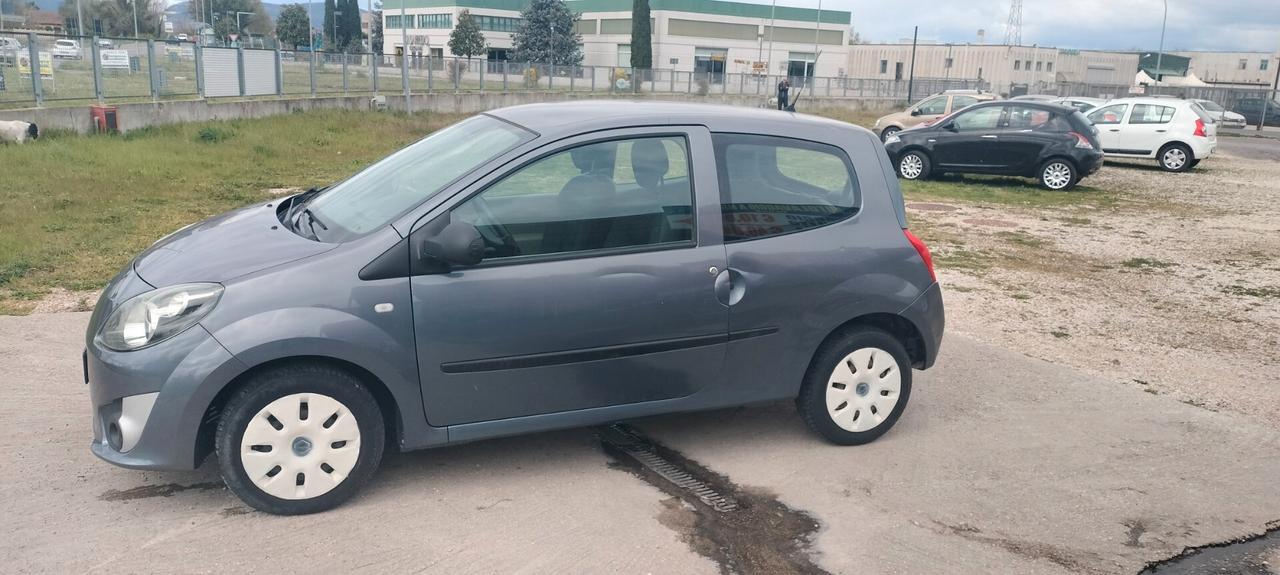 Renault Twingo 1.2 16V Dynamique