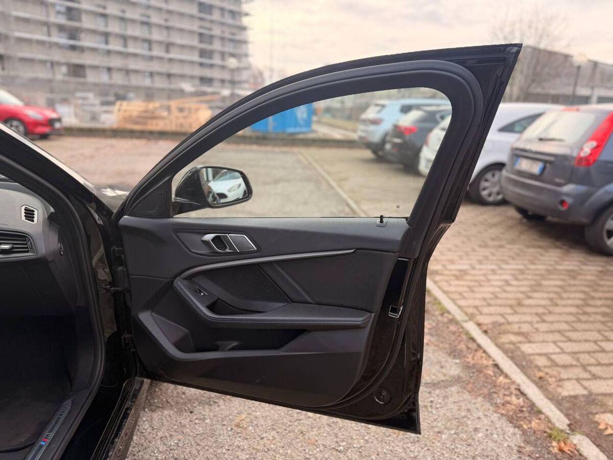 BMW Serie 1 118i Msport 136cv auto