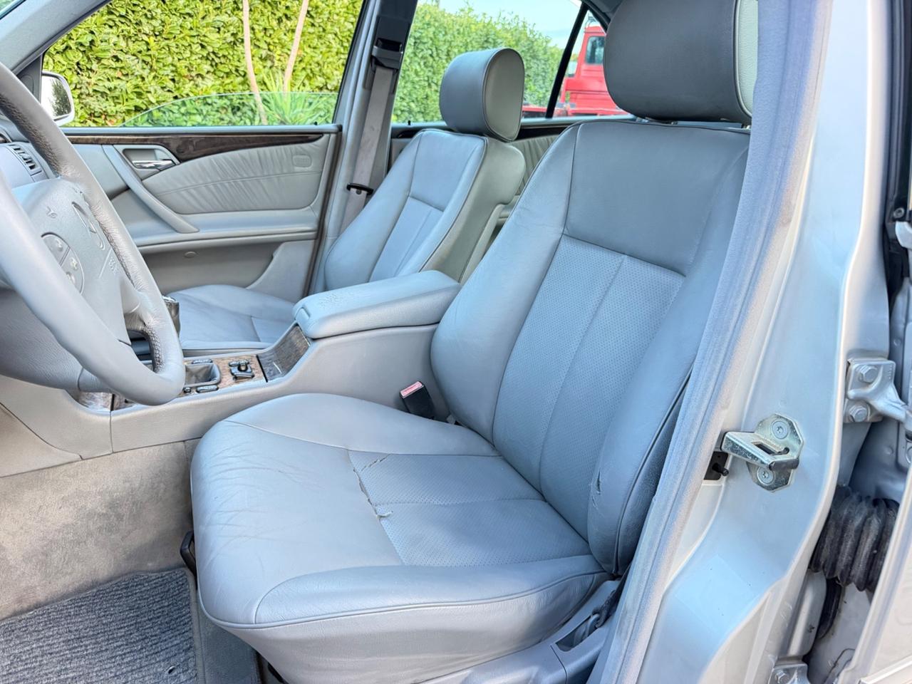Mercedes-benz E 270 CDI Avantgarde