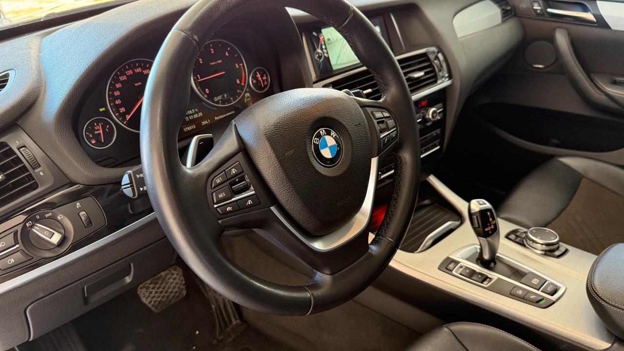 Bmw X3 xDrive20d xLine Strafull