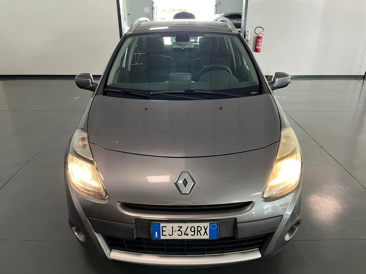 Renault Clio 1.2 16V SporTour Dynamique