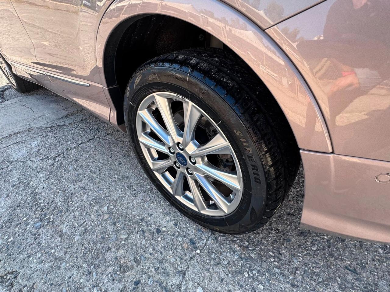 Ford Kuga 2.0 TDCI 150 CV S&S 4WD Powershift Vignale