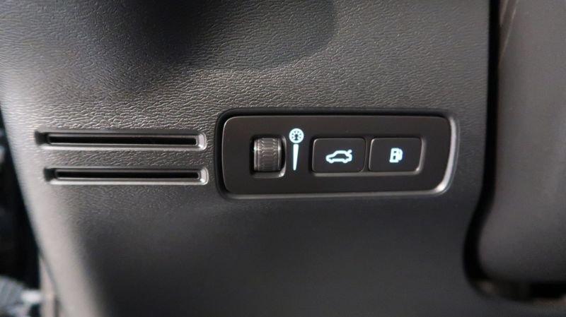Volvo XC40 Recharge T4 Recharge Plug-in auto Essential