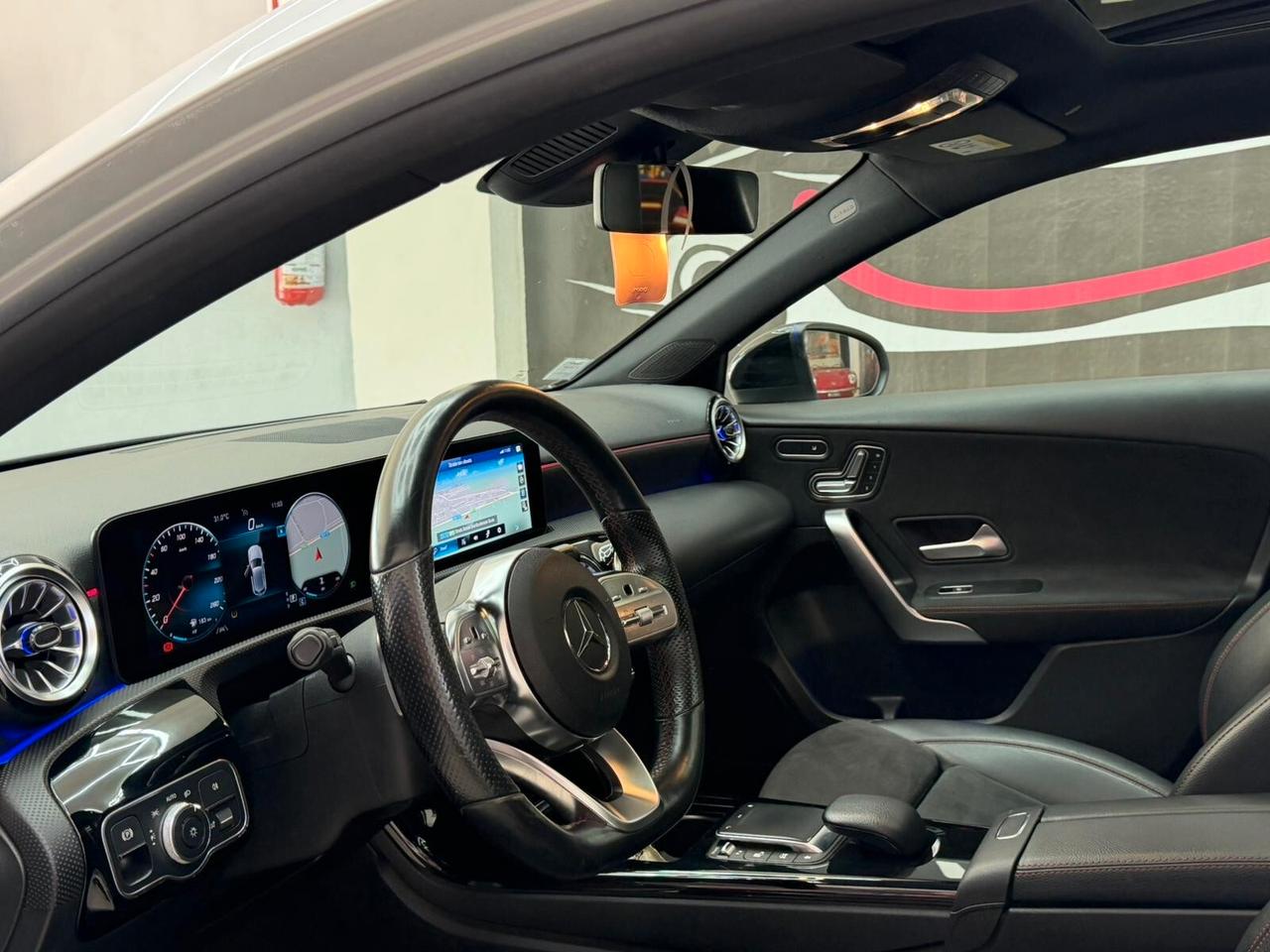 Mercedes-benz A 200 d Automatic Premium