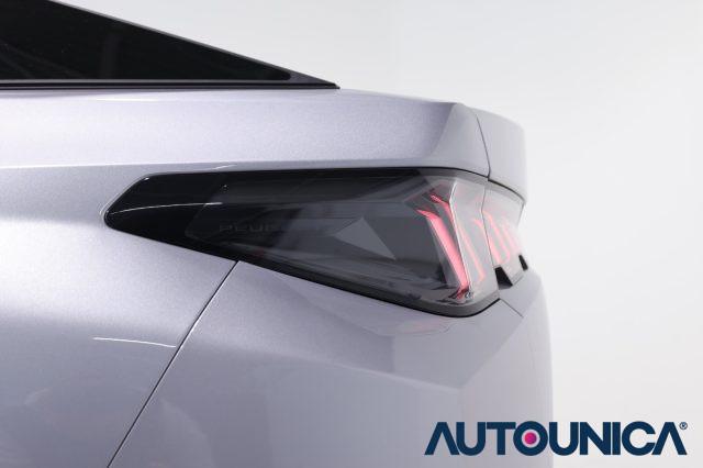 PEUGEOT 3008 HYBRID 136 E-DCS6 ALLURE FULL LED