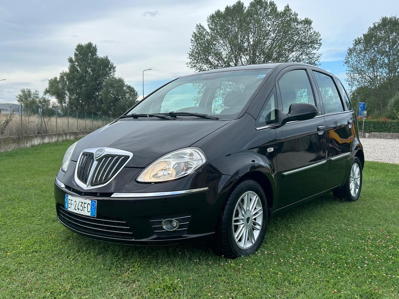 Lancia MUSA 1.6 Multijet Oro Plus