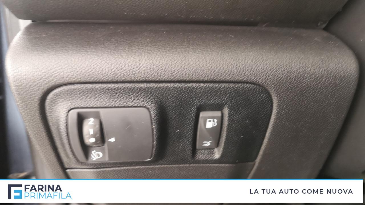 RENAULT Megane IV - Megane Grand Coupe 1.3 tce Executive 140cv fap