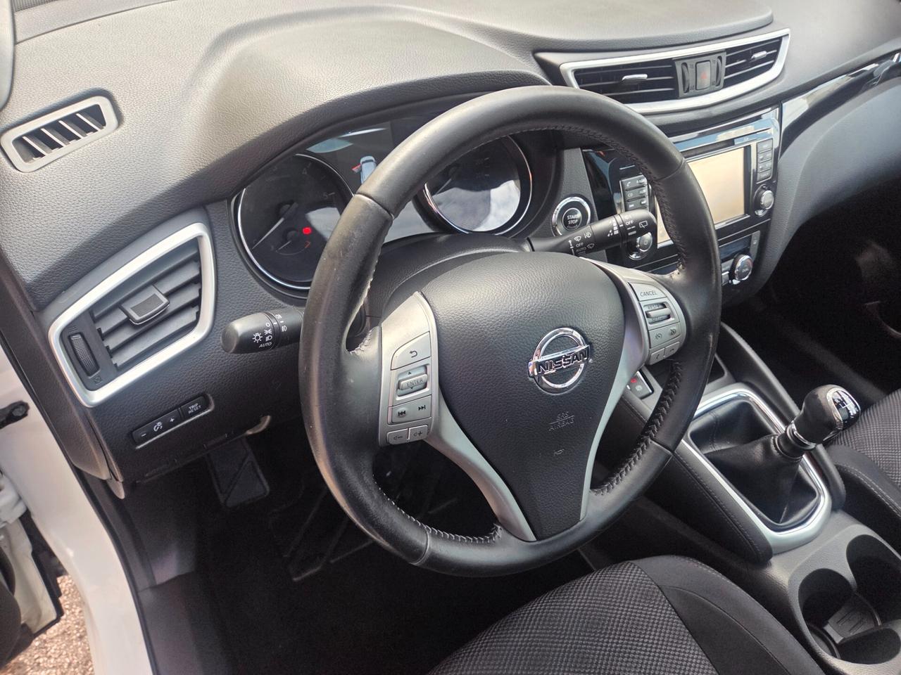 NISSAN QASHQAI TETTO PANORAMICO NAVIGAT TELECAM KMCERT