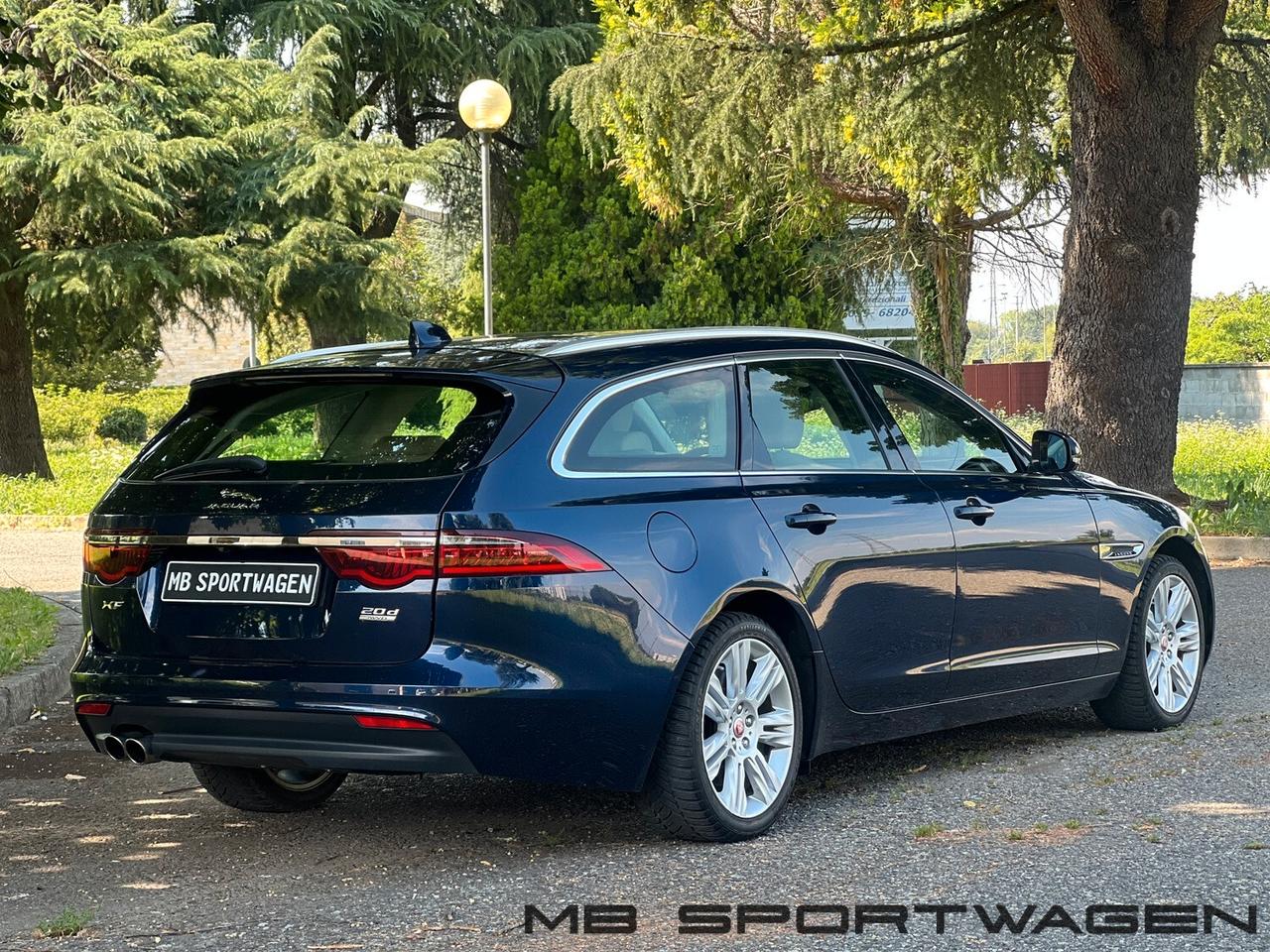 Jaguar XF Sportbrake 2.0 D 180 CV AWD aut. Prestige