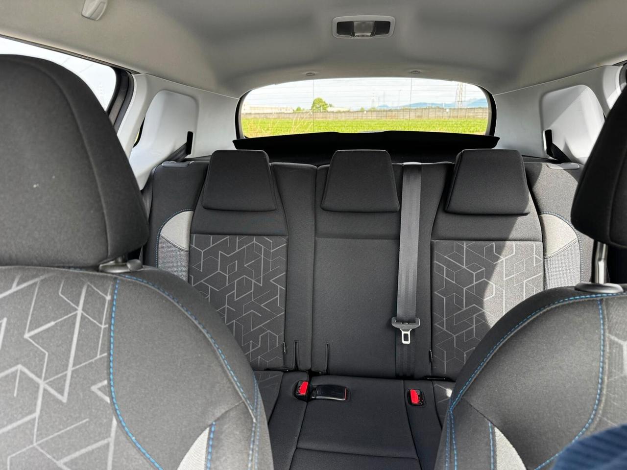 Peugeot 2008 PureTech 82 S&S Allure