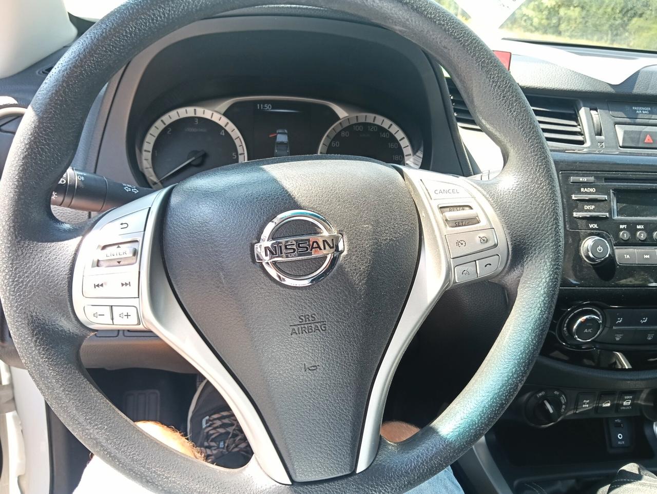 Nissan Navara 2.5 dCi 190CV 4 porte Double Cab Sport