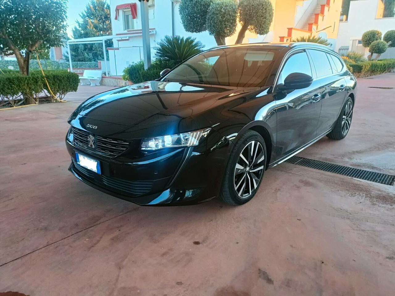 Peugeot 508 BlueHDi 130 EAT8 SW full.opt