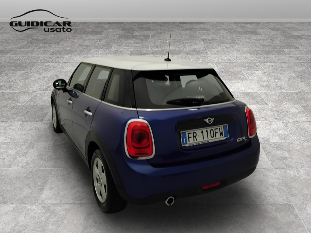 MINI Mini IV F55 2018 5p - Mini 5p 1.5 Cooper D