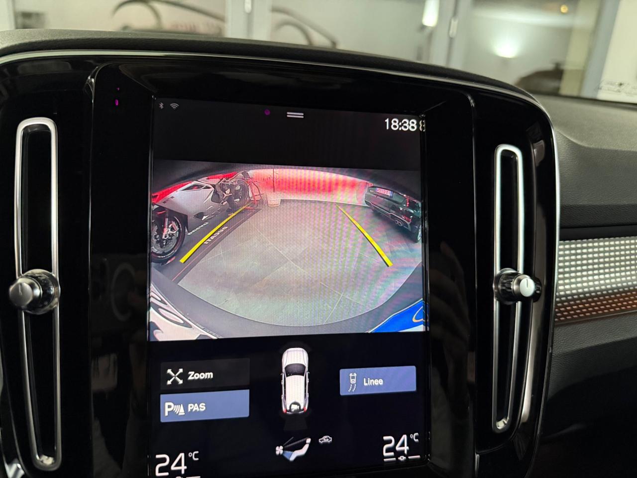 Volvo XC40 D3 Geartronic R-design UNICO PROPRIETARIO