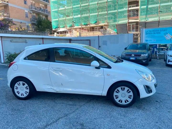 Opel Corsa 1.2 Club 3 porte GPL DEL 04/2023 - BLACK FIRDAY