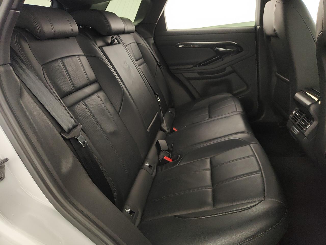 LAND ROVER Range Rover Evoque 2.0d i4 mhev R-Dynamic SE awd 204cv auto