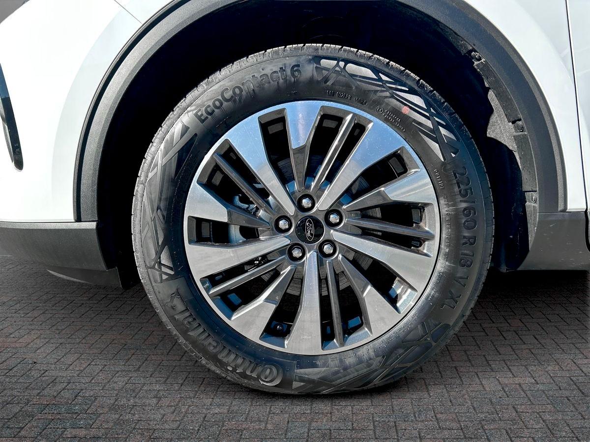 FORD Kuga Titanium2.5 Benzina - Full HybridAutomatica (HF45)Anteriore 2WD