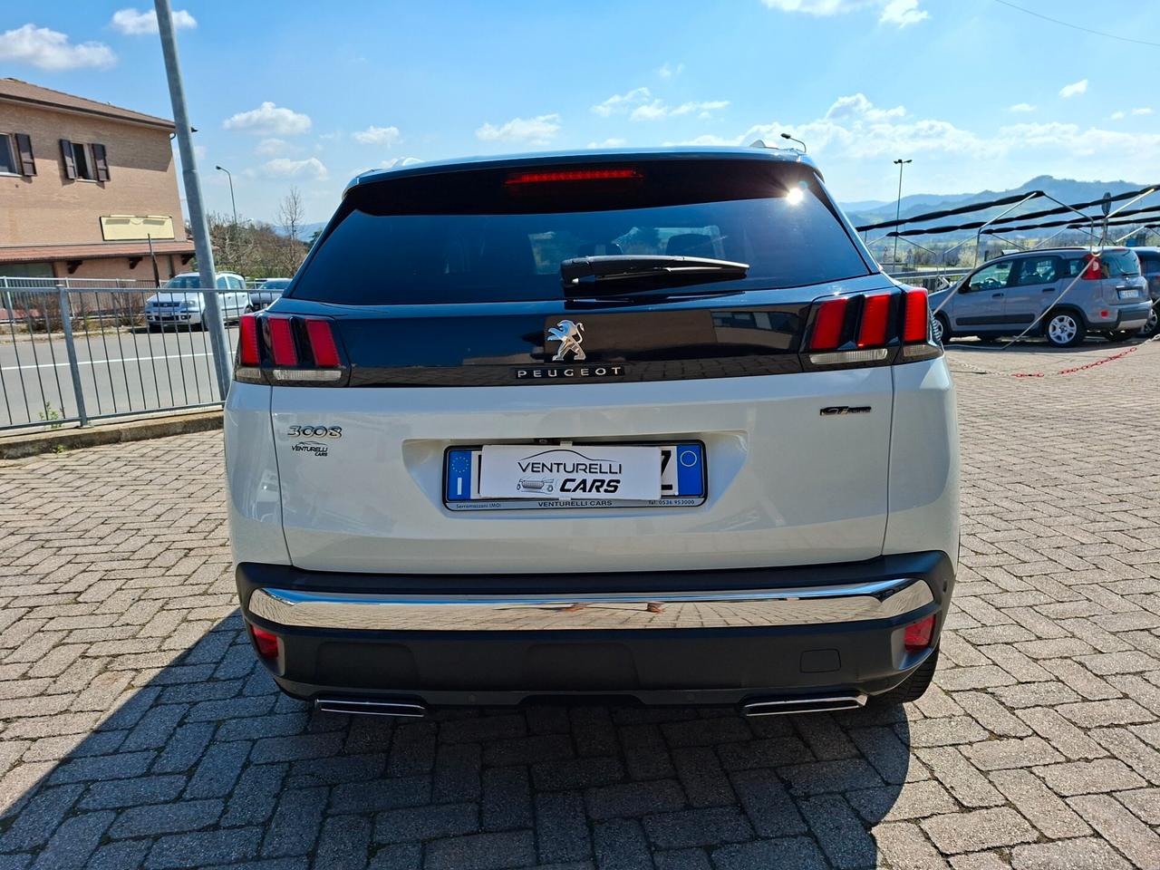 Peugeot 3008 BlueHDi 130 S&S GT Line UNICOPRO.