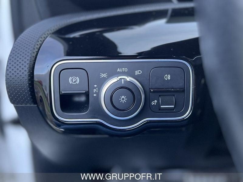 Mercedes-Benz Classe A A 180 d Automatic AMG Line Premium