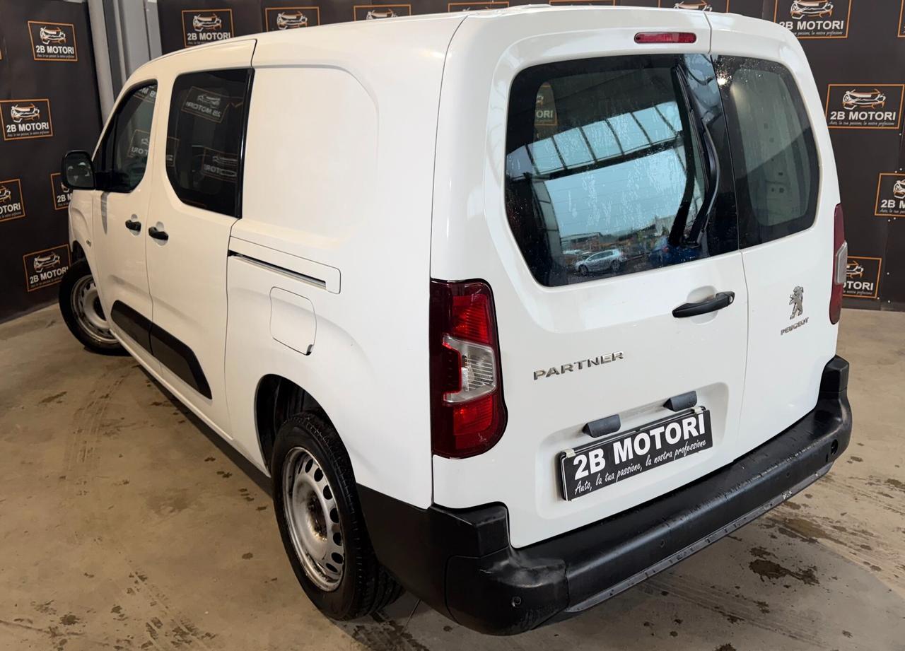 Peugeot Partner BlueHDi 100 S&S PL-DC Furgone Mobile