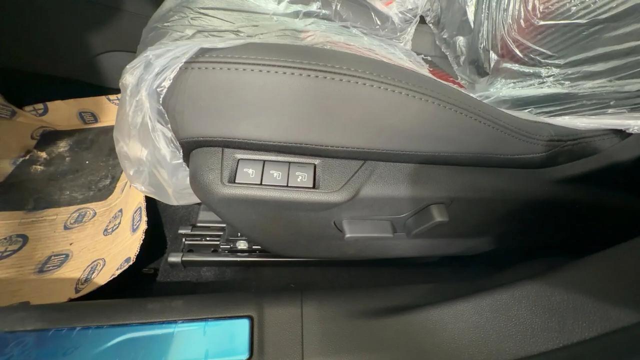 Alfa Romeo Junior 1.2 145 CV Hybrid eDCT6 Speciale KM0