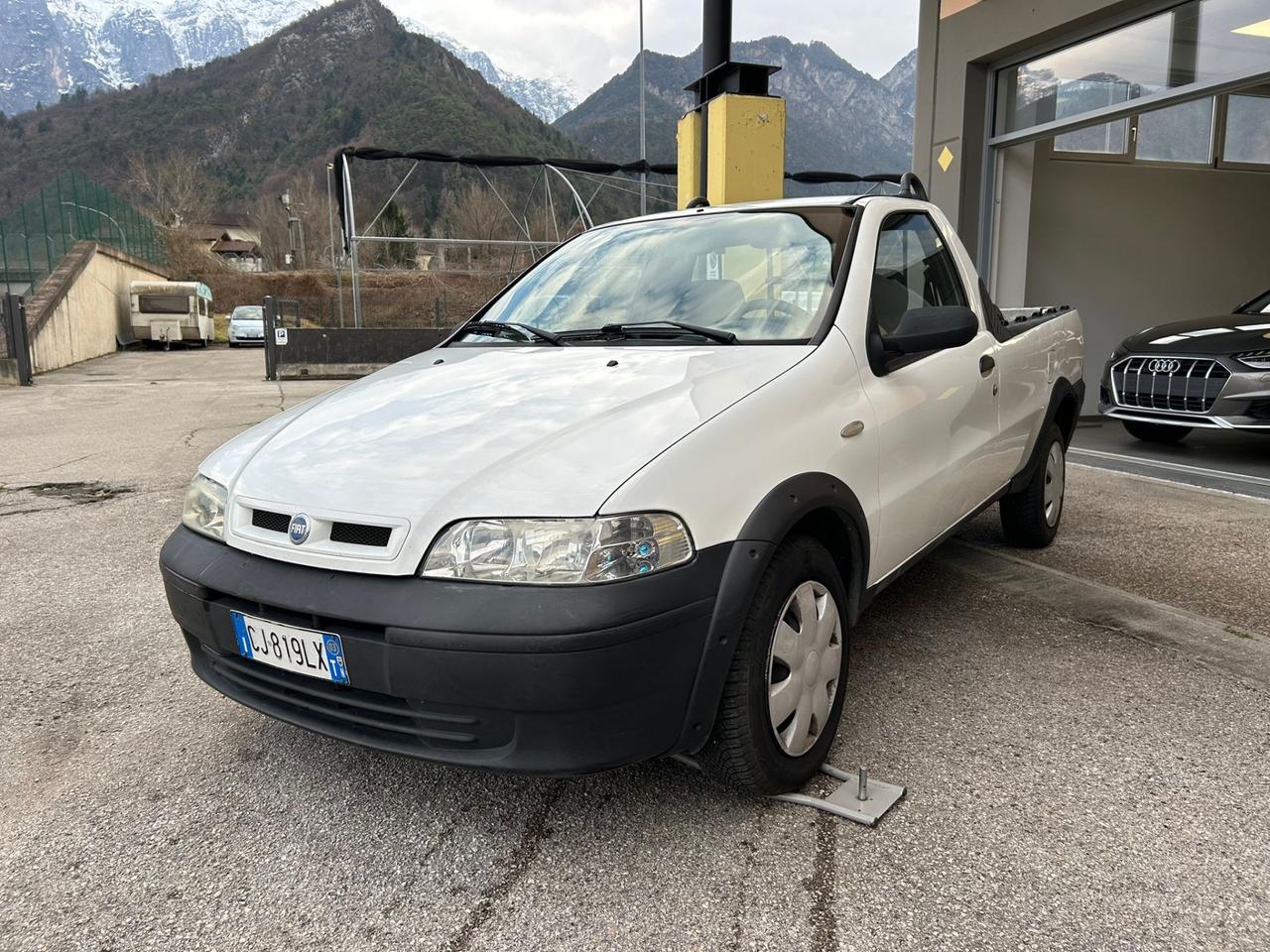 Fiat Strada 1.9 JTD Pick-up