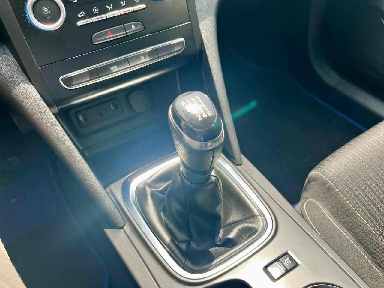 Renault Megane sw 1.2benzina 2017 135.000km perfetta