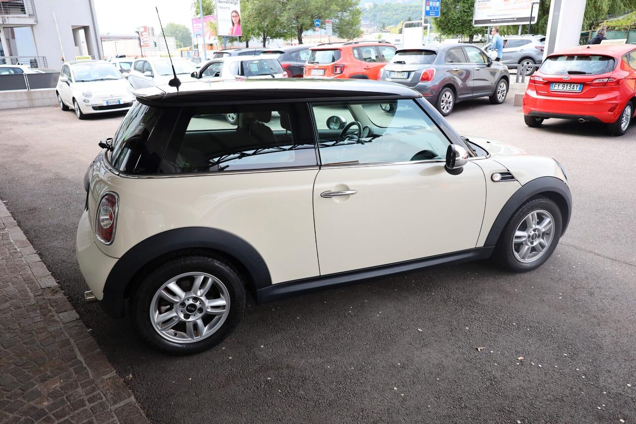 MINI 1.6 16V ONE neopatentati