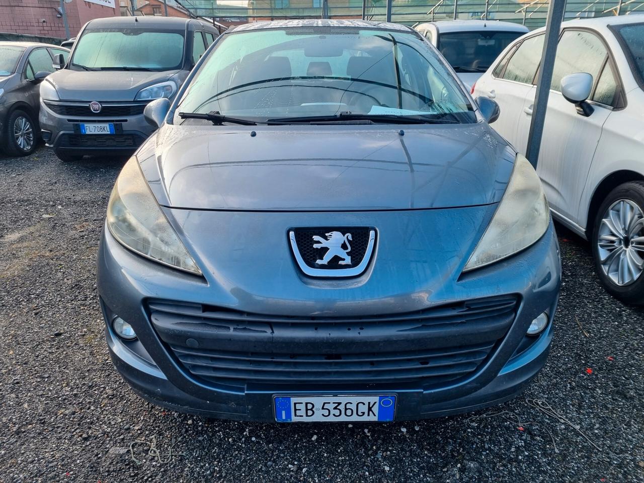 Peugeot 207 1.4 HDi 70CV 5p. Special Edition