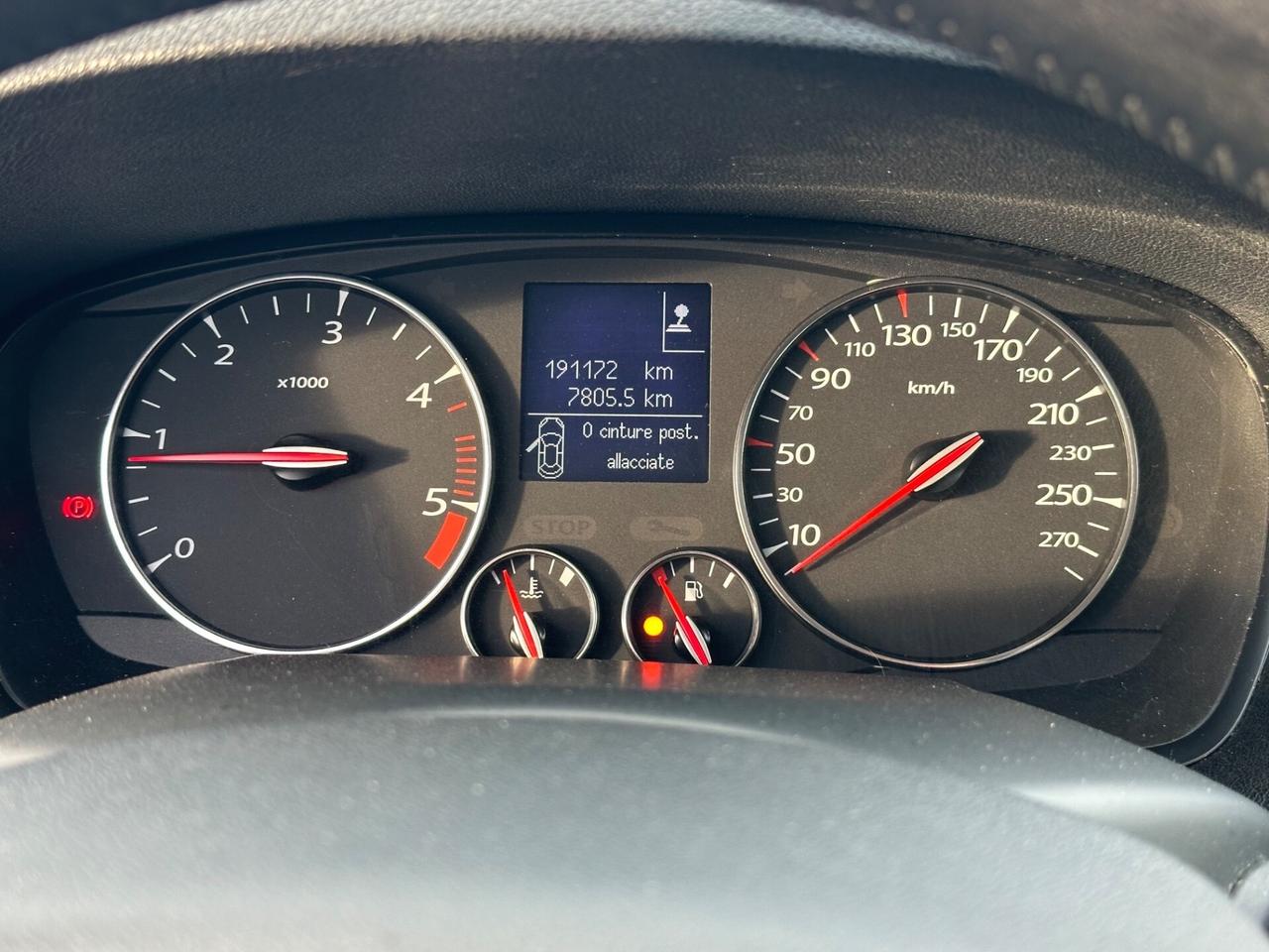 Renault Laguna 2011 2.0 dCi 150CV SporTour Nav