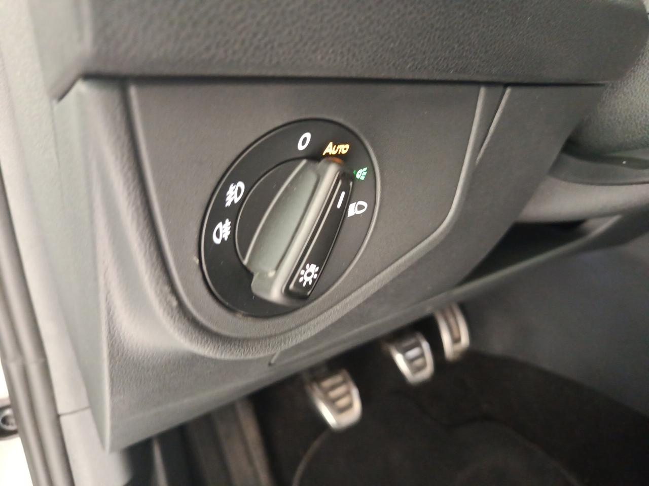 VOLKSWAGEN Taigo - Taigo 1.0 TSI 110 CV R-Line