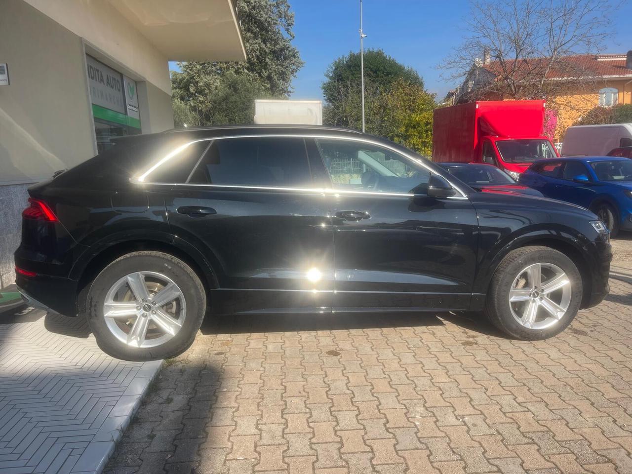 Audi Q8 45 TDI quattro tiptronic Sport