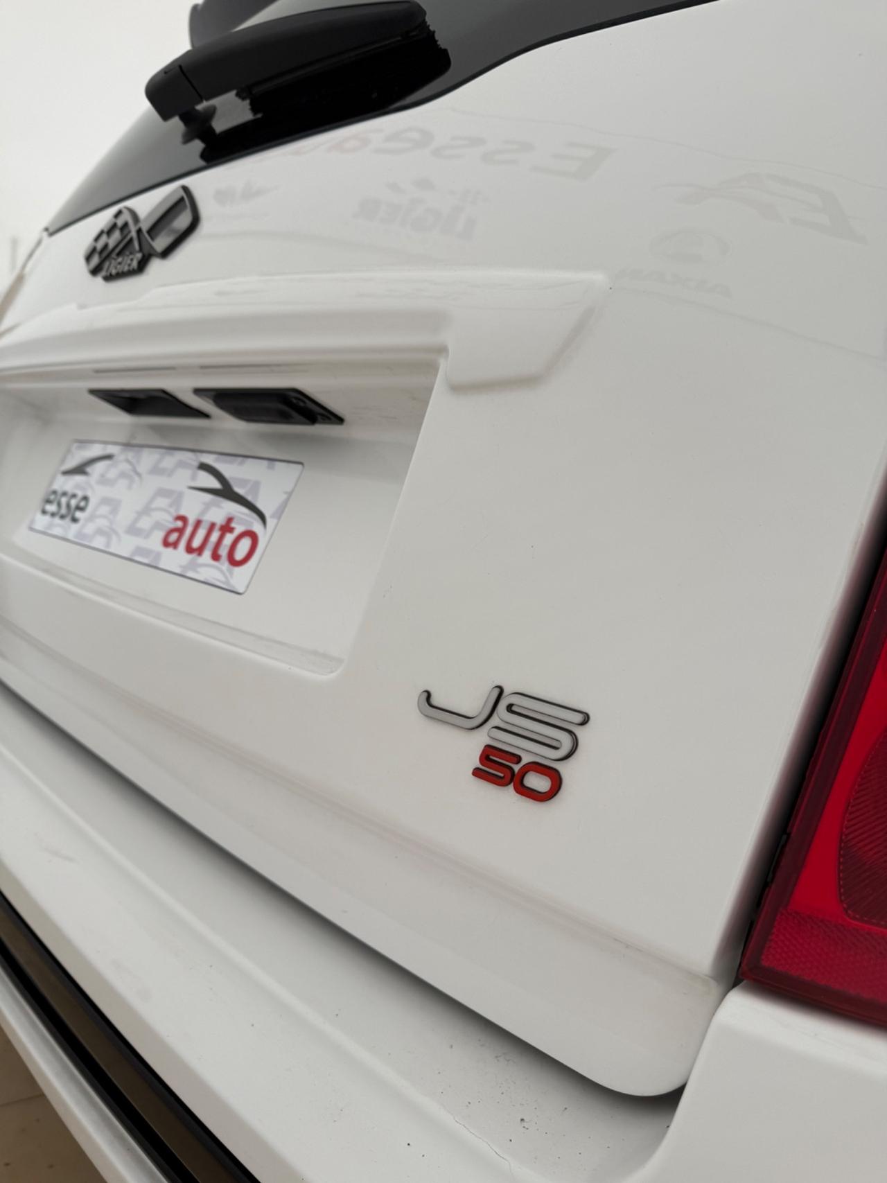 Ligier JS JS50 DCI Young Color