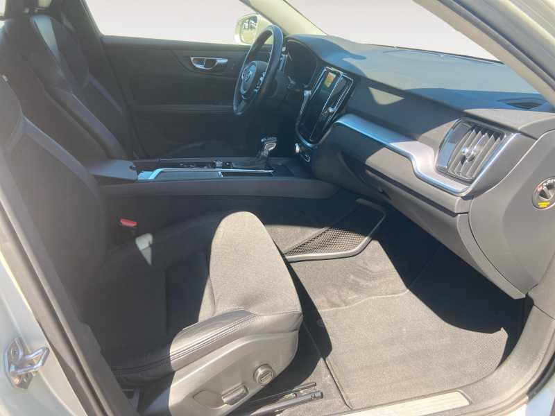 VOLVO V60 Cross Country 2.0 d4 Pro AwD GearTr.