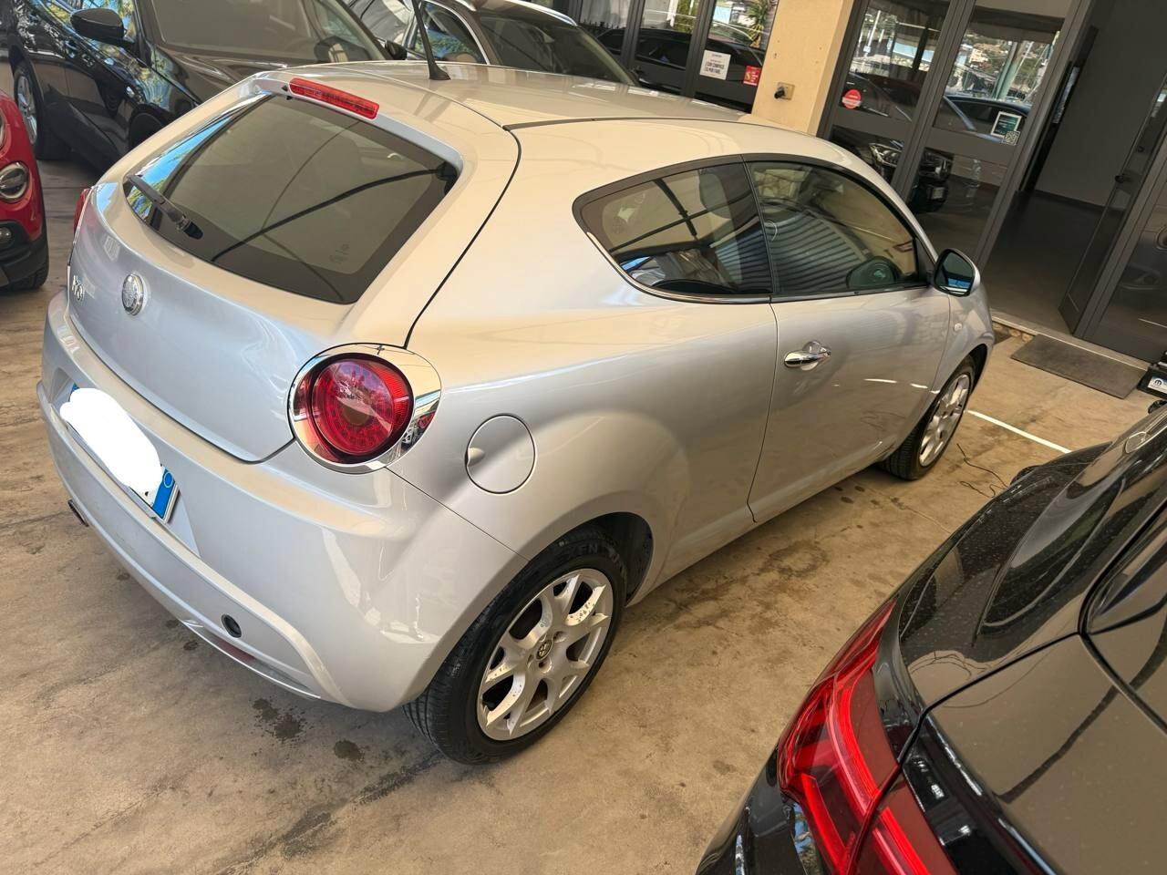Alfa Romeo MiTo 2009 1.6 120 Distinctive