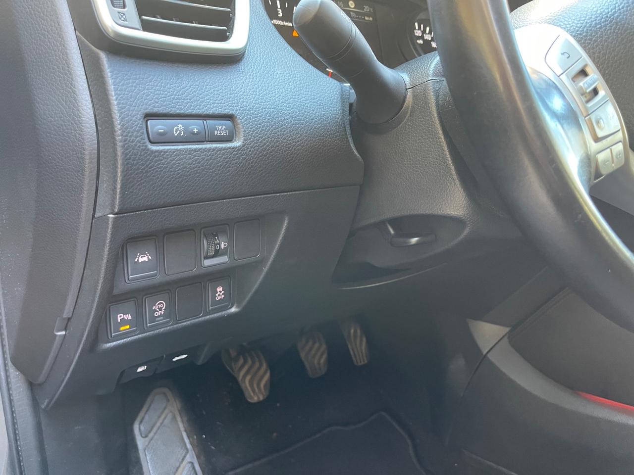 Nissan Qashqai 1.5 dCi Tekna ( pari al nuovo
