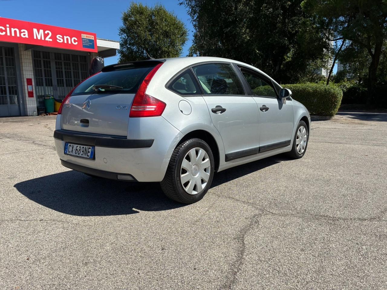 Citroen C4 1.4 Classique