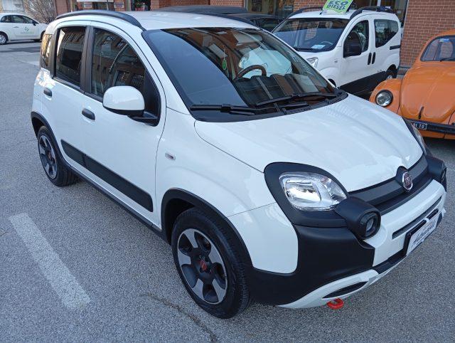 FIAT Panda Cross 1.0 FireFly S&S Hybrid 5 POSTI OK NEOPATENTATI