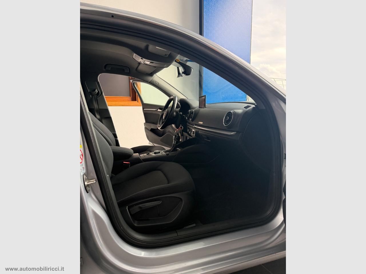 AUDI A3 SPB 35 TFSI S tronic 110.700KM