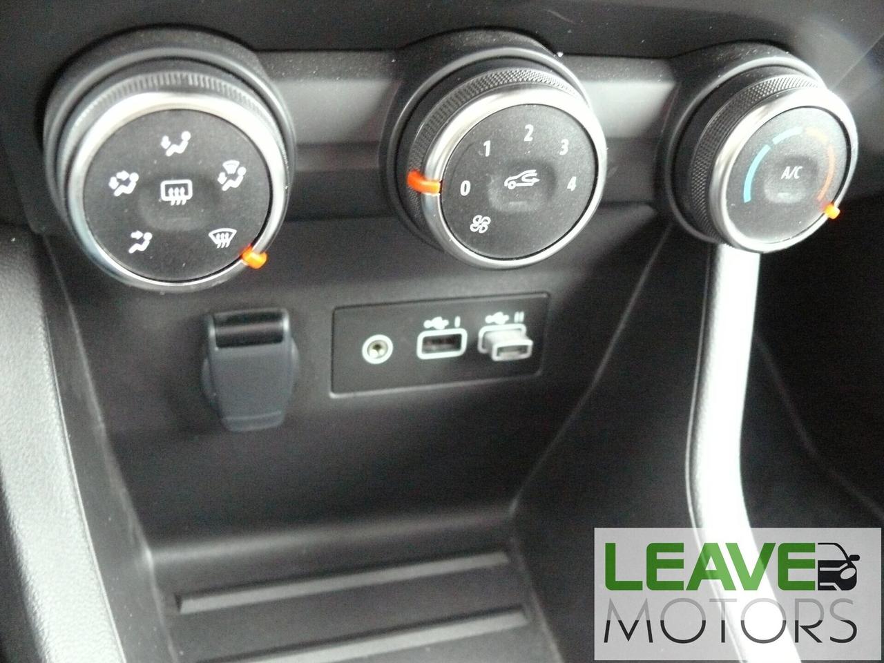 Renault Clio 100 CV GPL Evolution (M1495)