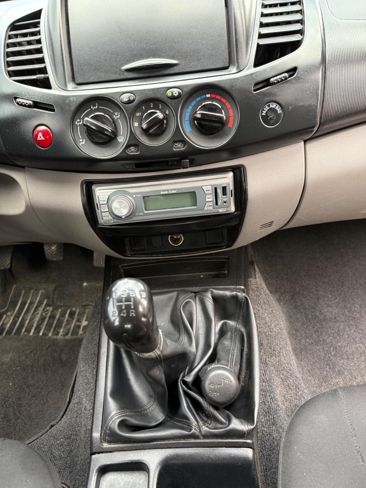 Mitsubishi L200 2.5 DI-D/136CV Double Cab Intense