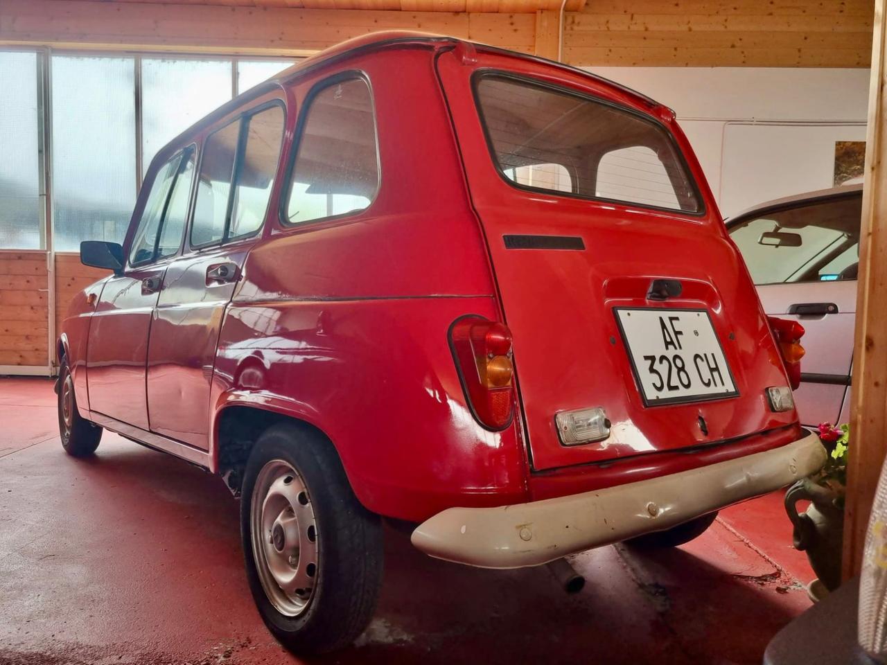Renault R4 956 TL 5p