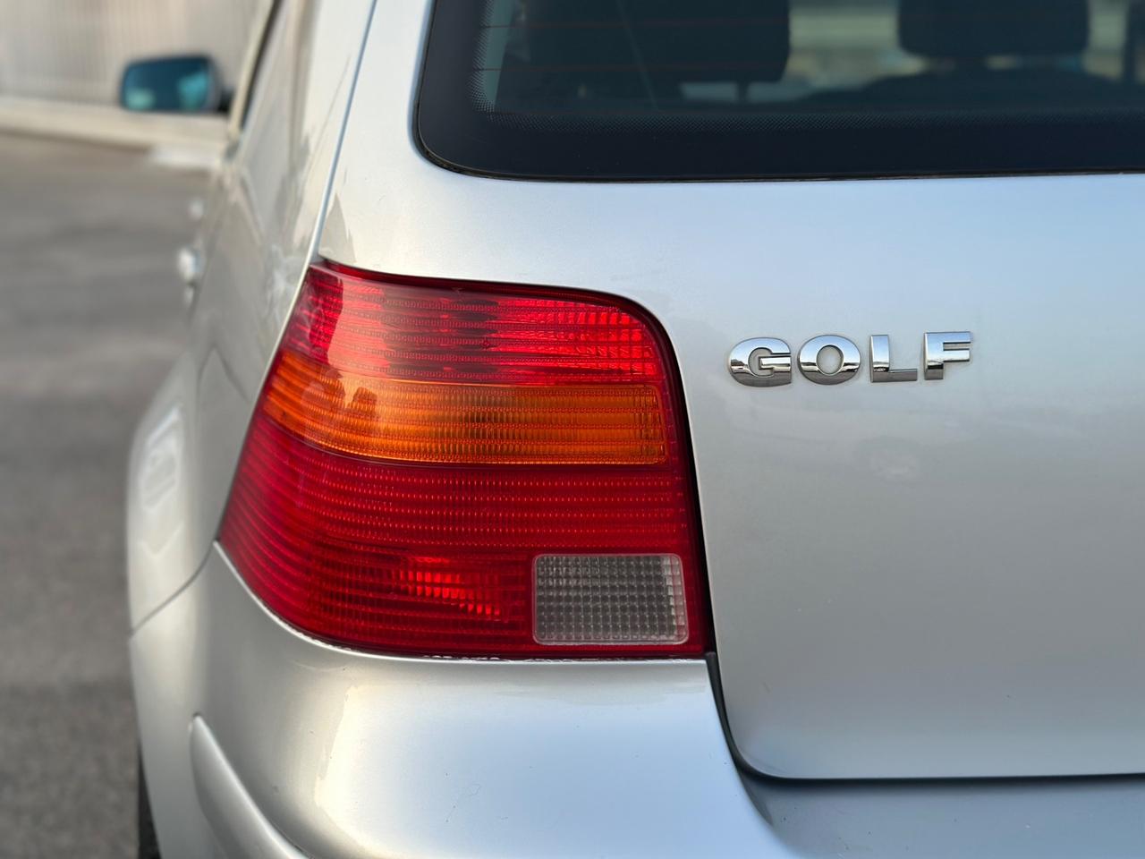 Volkswagen Golf 2003 1.9 TDI/101 CV HIGHLINE XFETTA