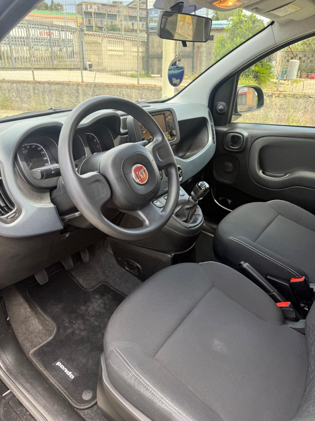 Fiat Panda 1.0 S&S Hybrid 4 posti